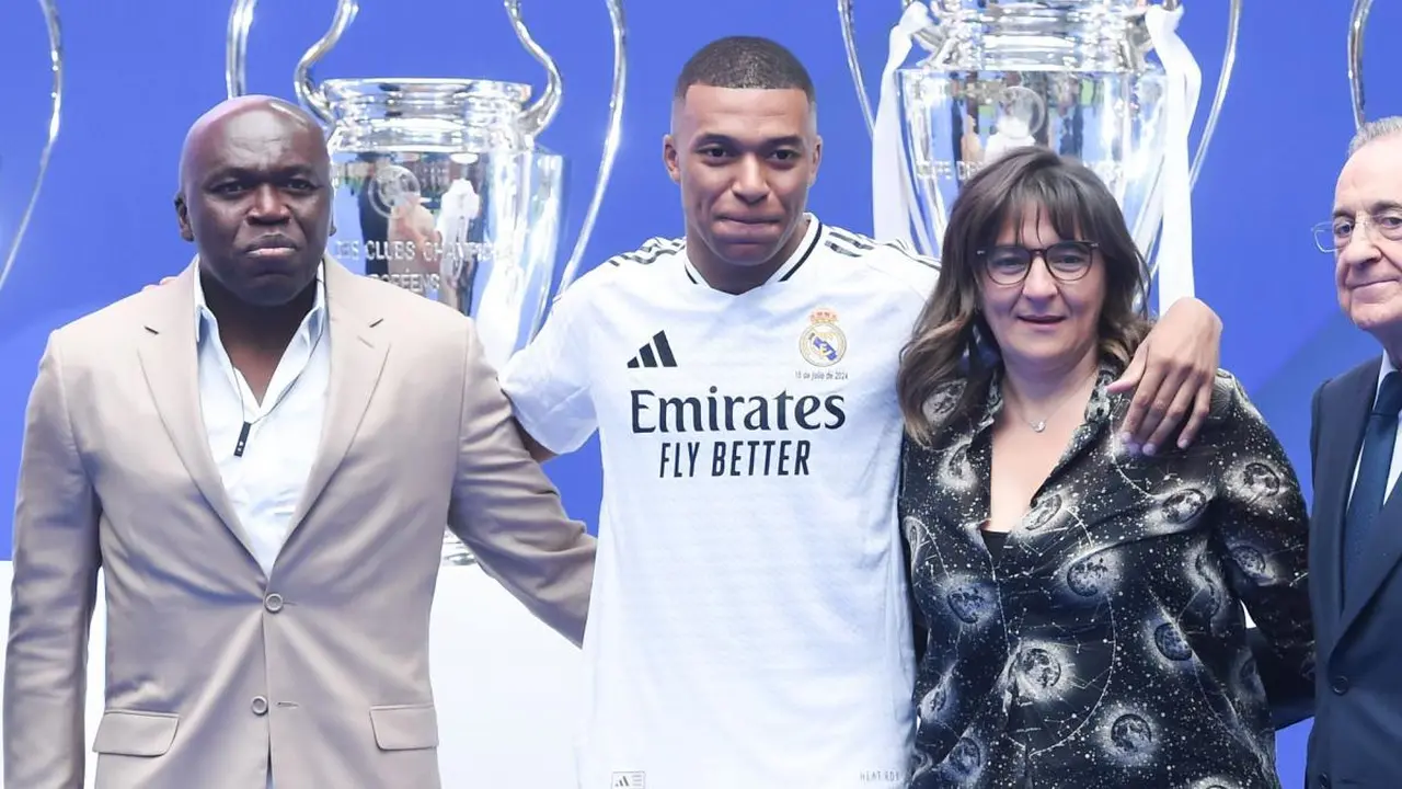 فيديو | رد فعل مثير للجدل من والدة مبابي بعد إطلاق جماهير ريال مدريد صيحات استهجان ضده